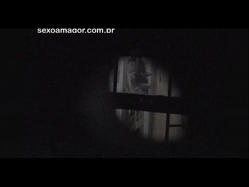 ❤️ Lourinho é secretamente filmado por um voyeur de bairro escondido atrás de tijolos ocos ☑ Apenas porno em nós pt-br.flvporn.ru ☑